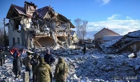 乌克兰简直太冤了！花了三年多的时间，硬生生把俄罗斯从一个全球超级大国打成了二流国