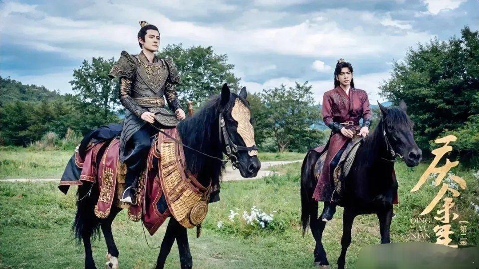 《庆余年2》叶轻眉为什么愿意给庆帝做小老婆？原著里面庆帝一直没有名字，作者猫腻说