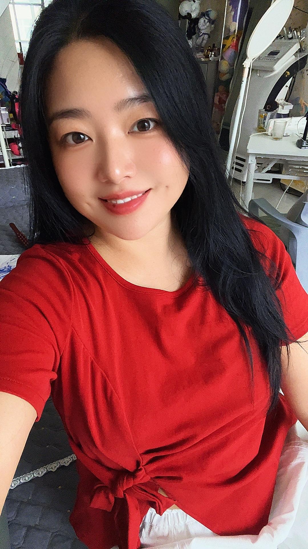 想我了就给我打电话，但尾号就不告诉你了，怕你偷我快递。