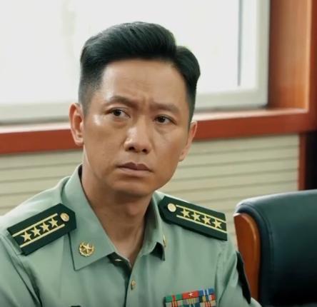 政治部主任可以简称主任吗？

政治部主任是部队。非常重要的政工干部，是政治部的主
