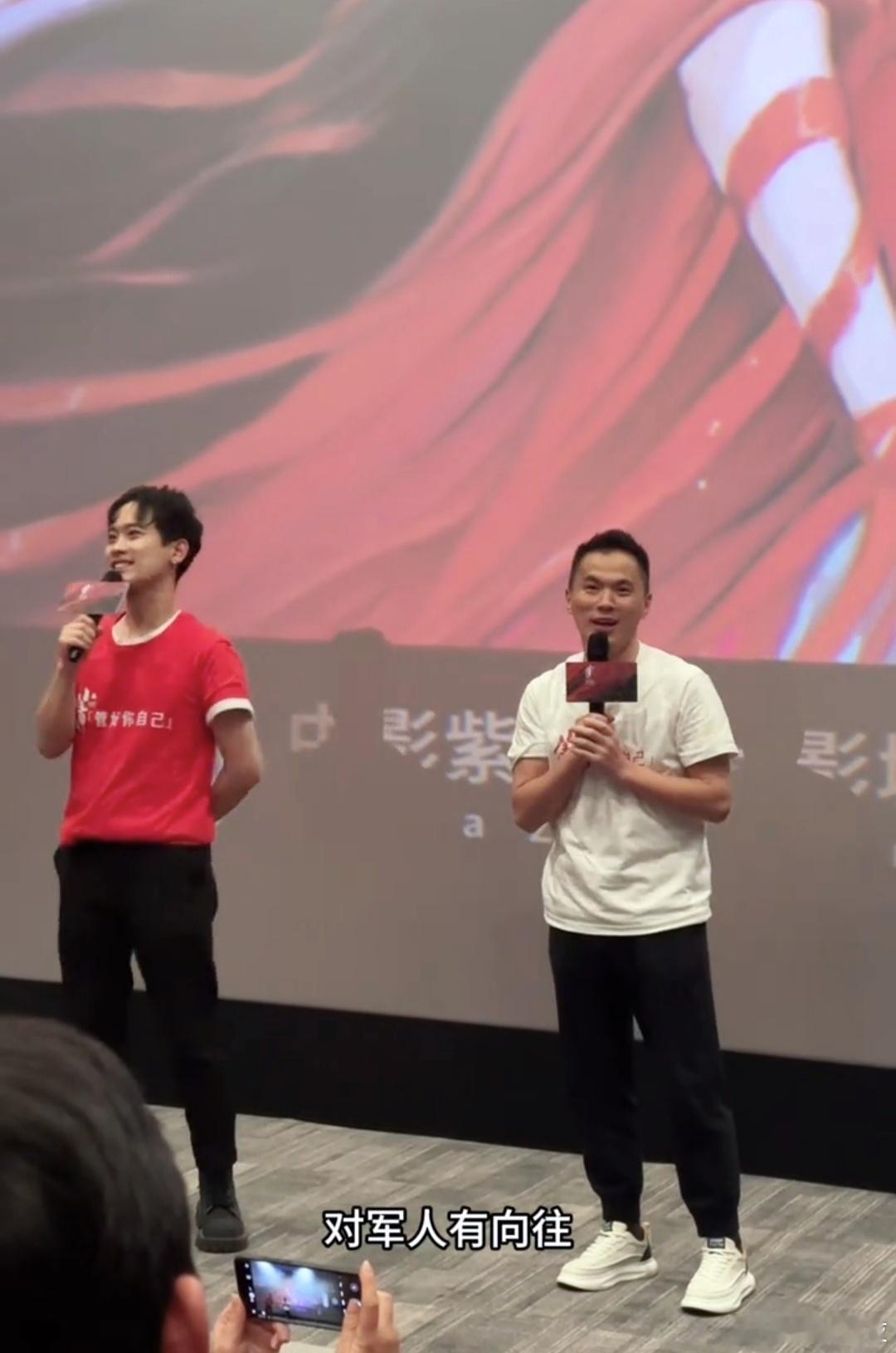 喷不了这是真的拆弹特种兵  想要看小倩如何挣脱束缚，也想要看看电影小倩的中式美学