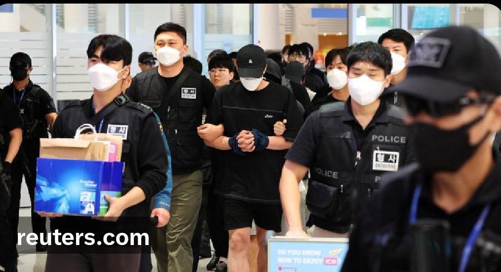 韩国警方正寻求拘留从柬埔寨遣返的64名韩国人中的大部分，这些人被指控在这个东南亚