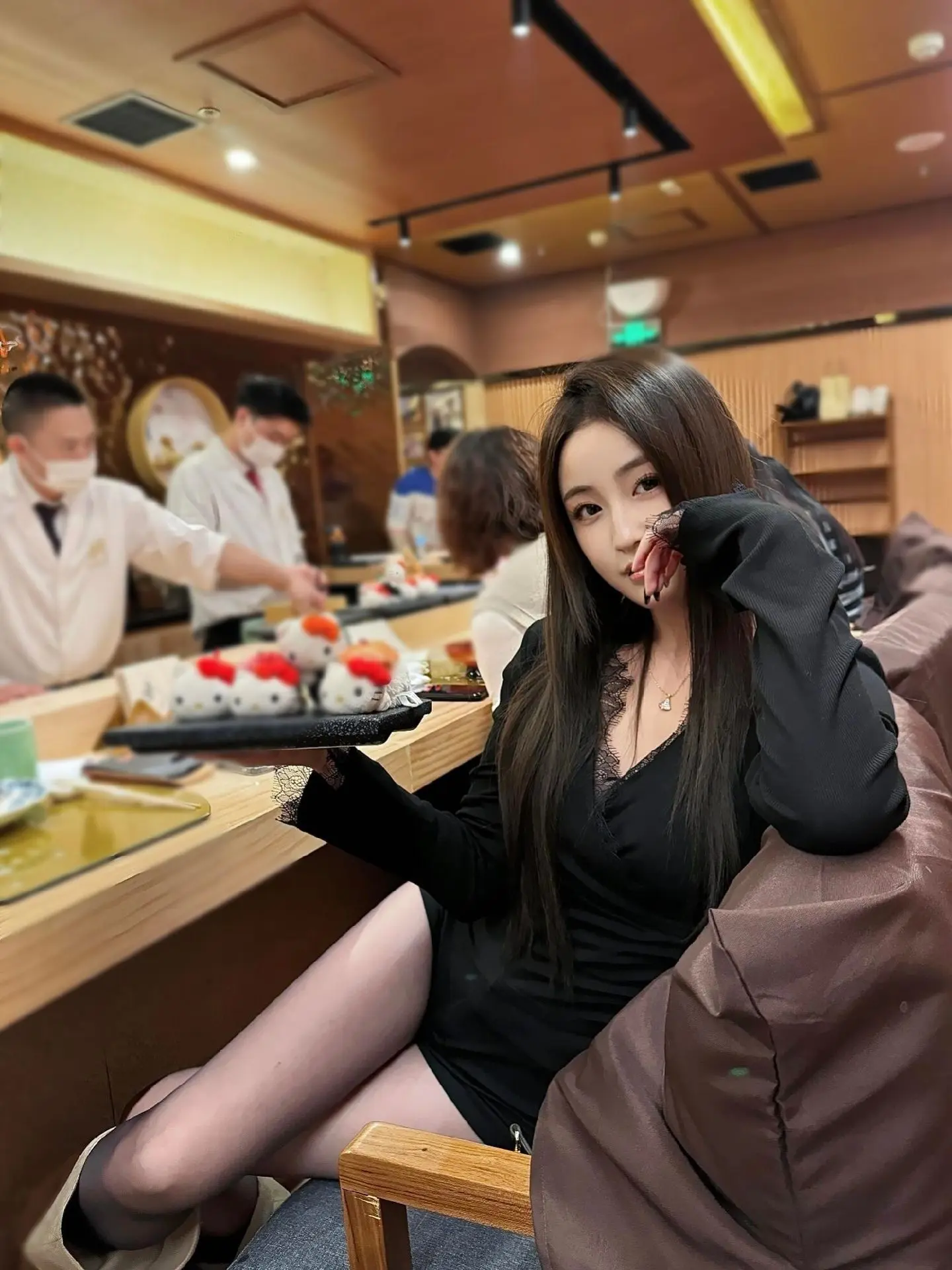 圈子决定人生，接近什么样的人，就会走什么样的路。和正能量的人在一起，你...
