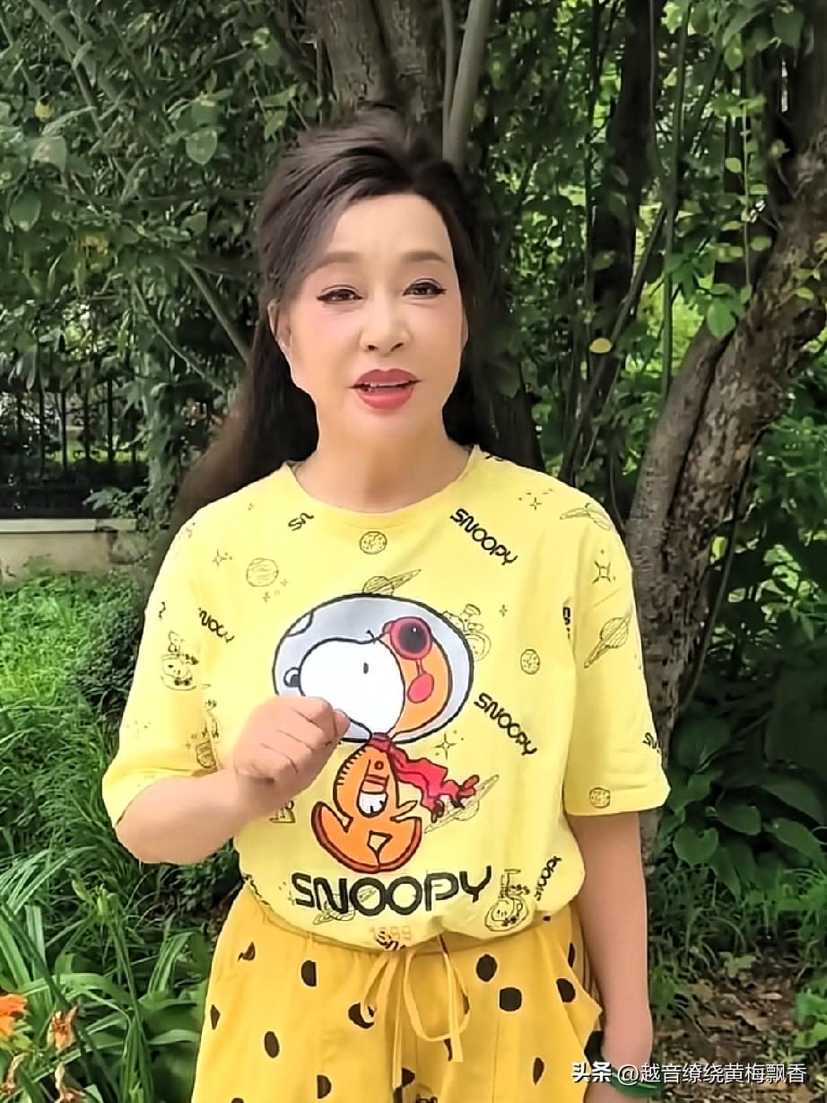 刘晓庆在个人社交平台上发布消息，7月6号就要来到山西长治八泉峡来参加商业活动了。