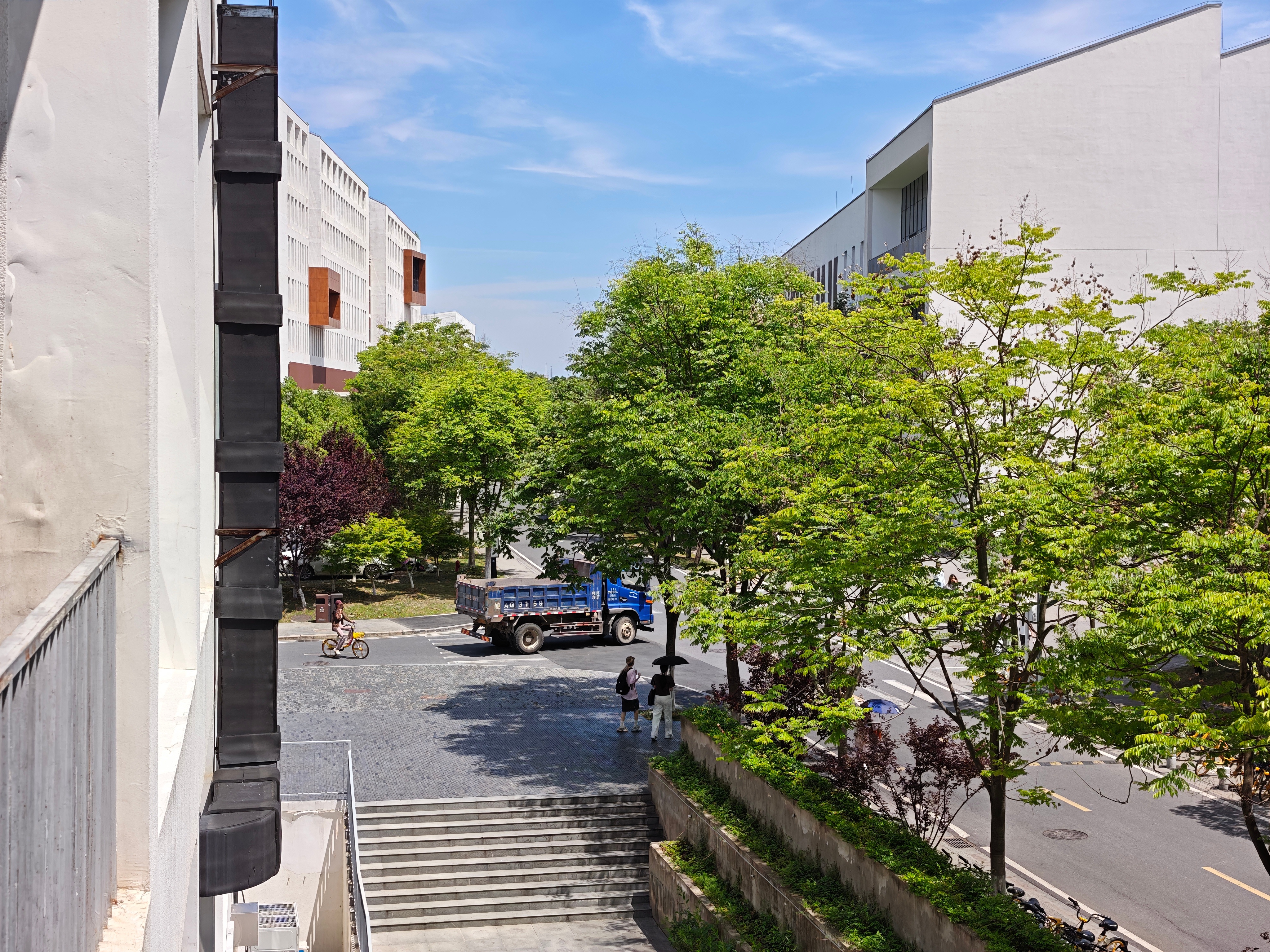 男大回归。 合肥·安徽艺术学院戏剧影视楼