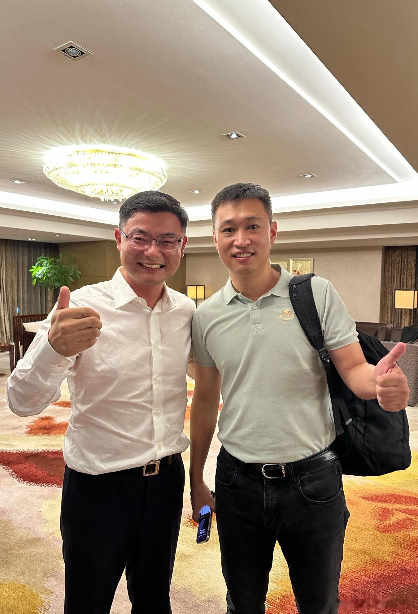 清华工博，国之栋梁。 ​​​