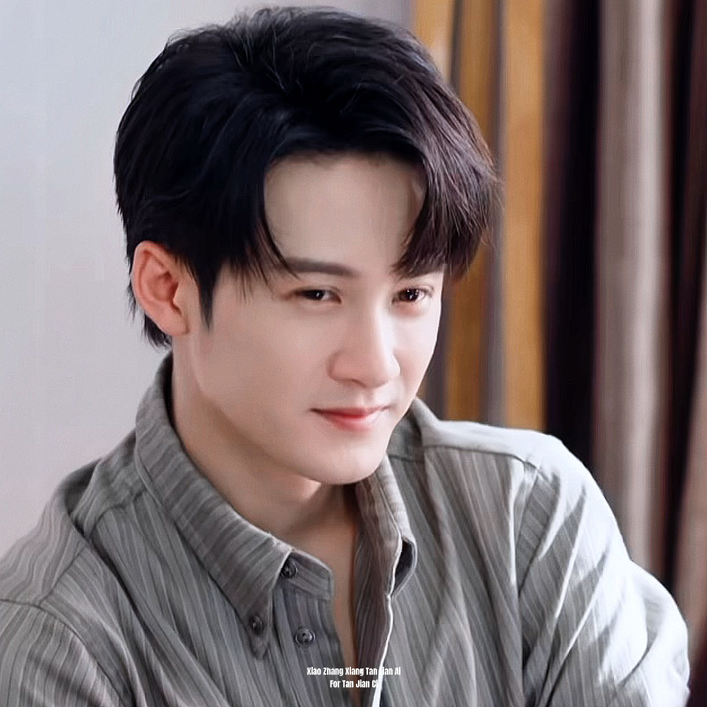 你好~我是大男孩李亦非 