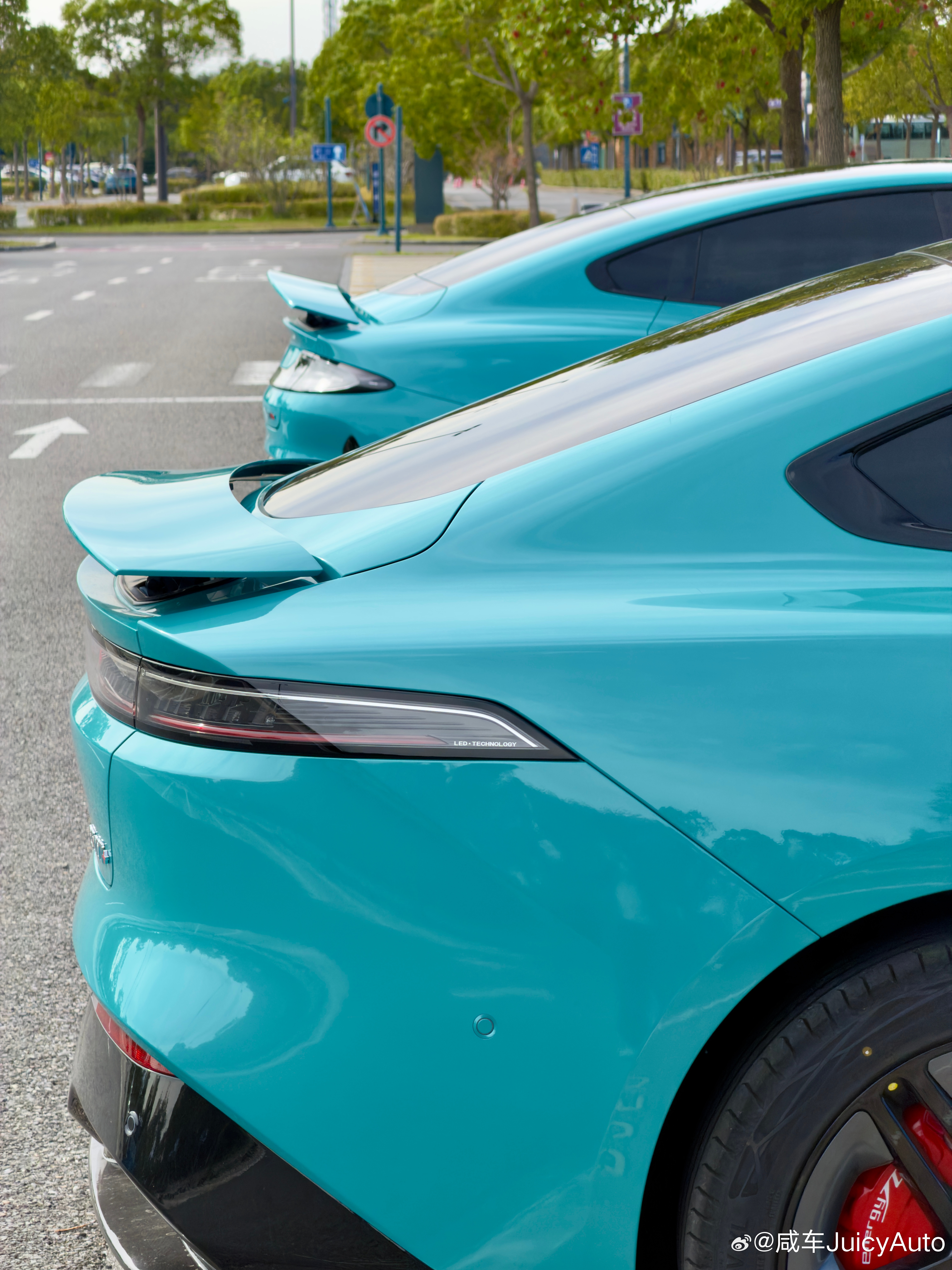 竟能如此相像！各位大佬猜猜是什么车？ ​​​