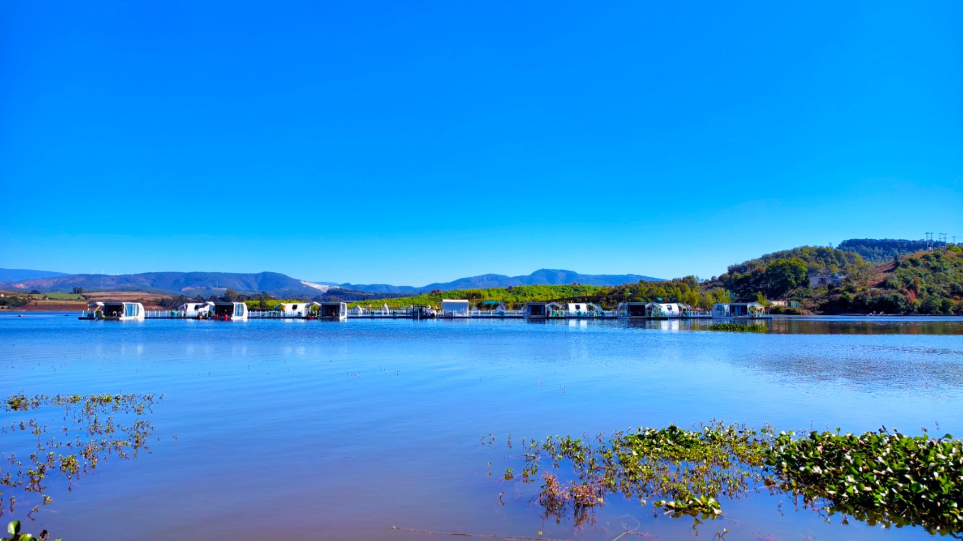 路过禄丰东河水库滇中钓鱼台，忍不住拍几张。 禄丰·东河水库