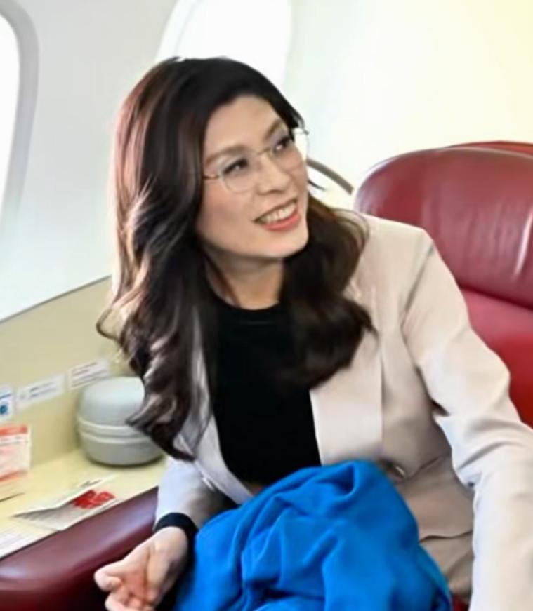 郑丽文终于见到了此行最重要的人物
4月10号当天上午，郑丽文如愿的见到了此行最重