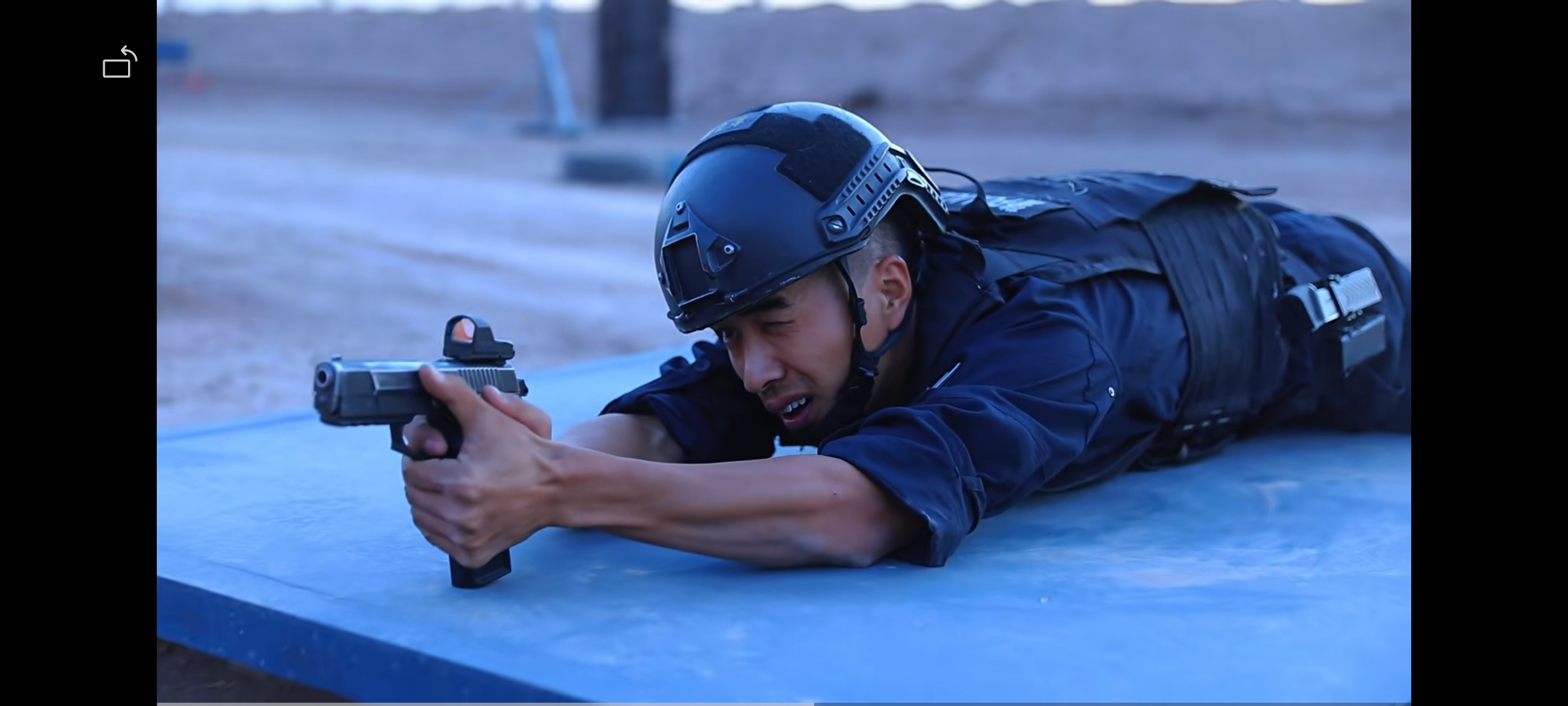 这92G像是整了扩容弹匣 ​​​