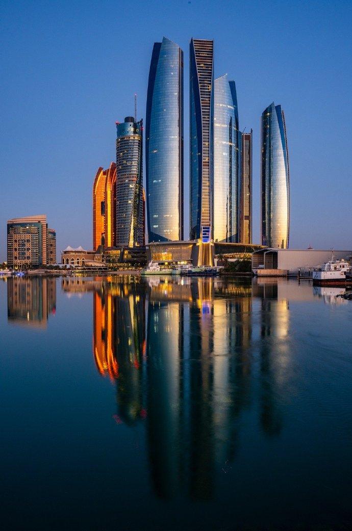 3月29日快讯 阿联酋 作出重大决定   挑战伊朗的忍耐底线
 
据伊朗权威媒体