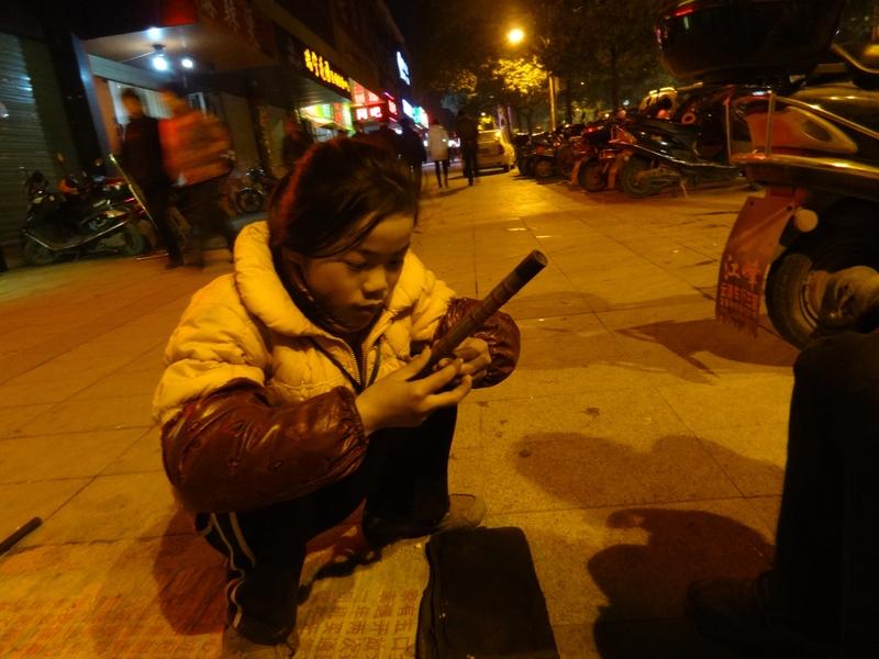 闺蜜花钱的怪习惯，让她三年攒的钱是我的三倍！
 
我闺蜜有个怪毛病，每次花钱都要