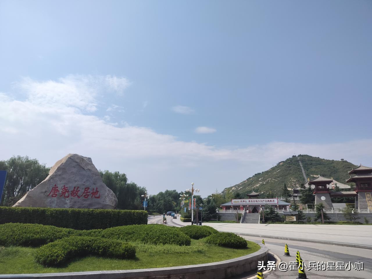 中国的史书分三种：给帝王看的、给读书人看的、给百姓看的。
所以，你知道尧是怎么下