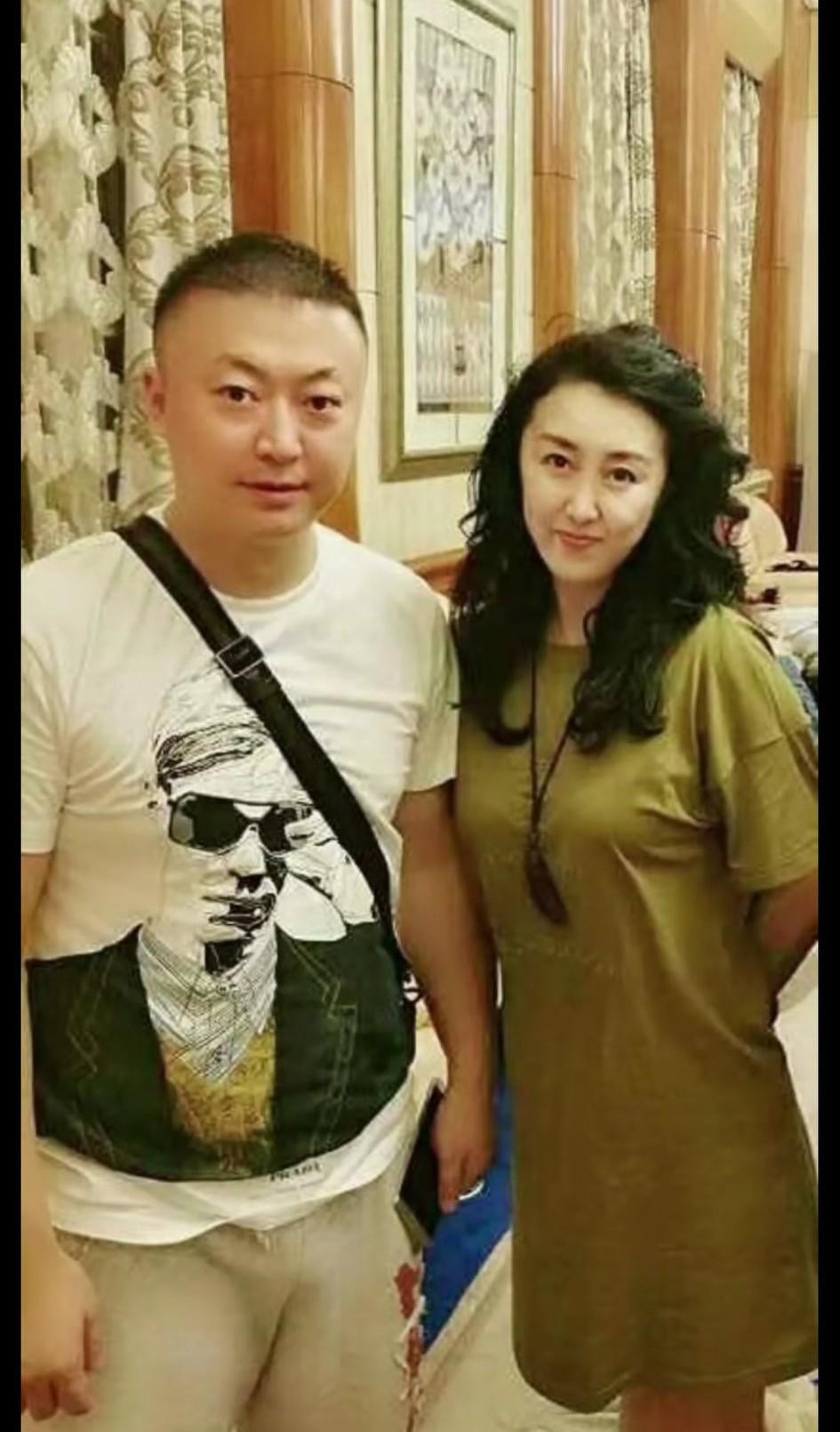 呼呼大家，不要喊他马厨子了，他是真正的国家女乒主教练，马琳，马教练，马林教练曼昱