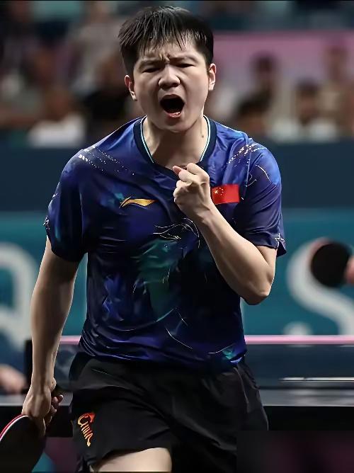 巴黎奥运会后，樊振东几乎从国家队消失，跑去德国打联赛，退出WTT排名，现在乒协主