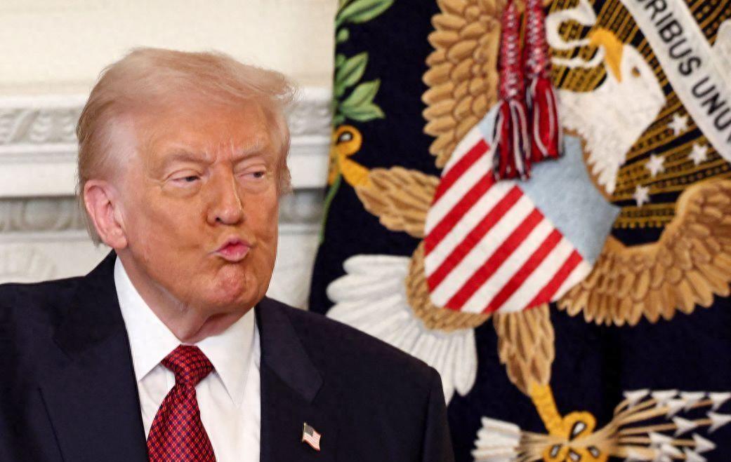 加州州长暗战白宫,特朗普败局提前显露,中美关系现变数。
特朗普去年赢了总统大选后