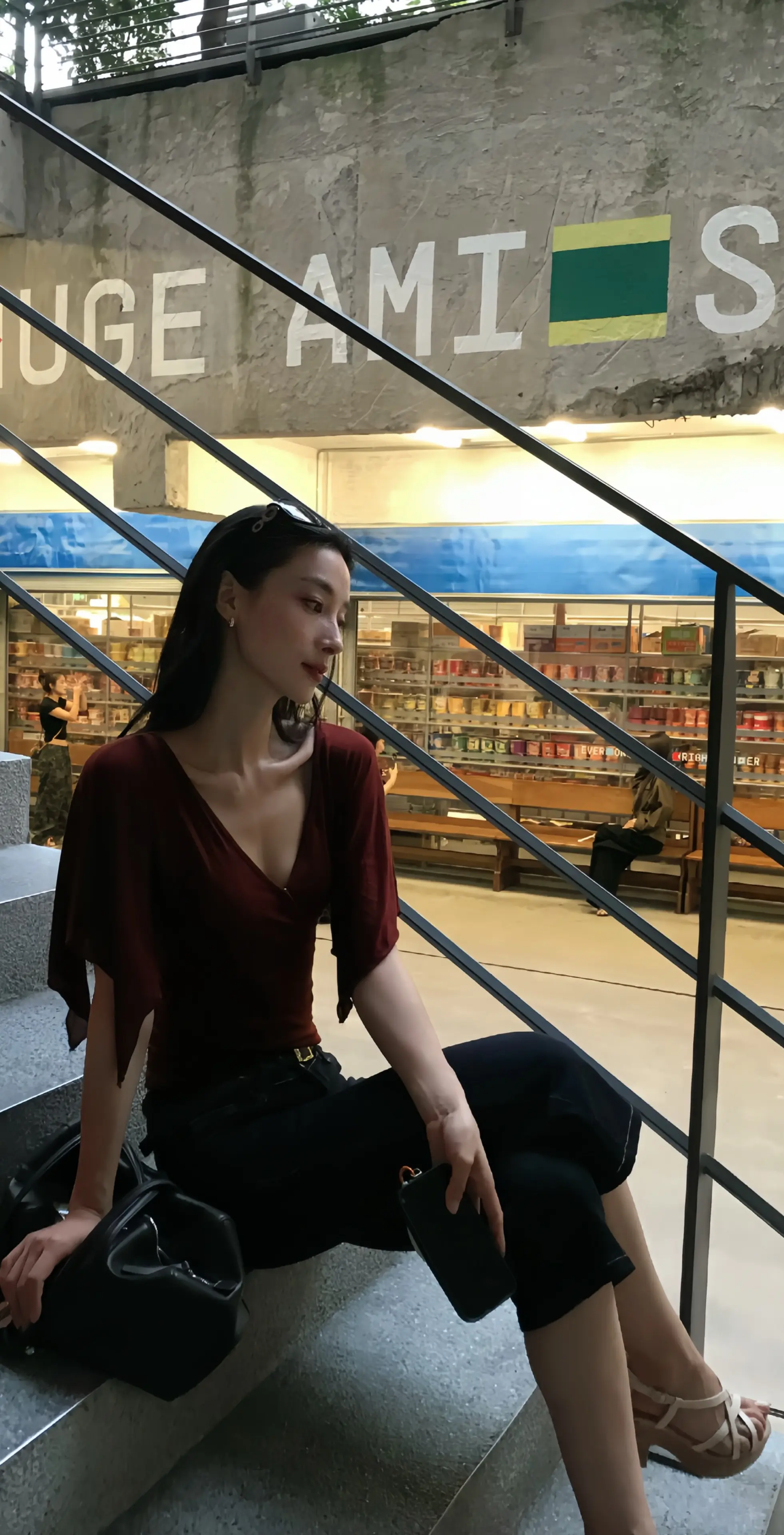 形同陌路是否也算待我如初。