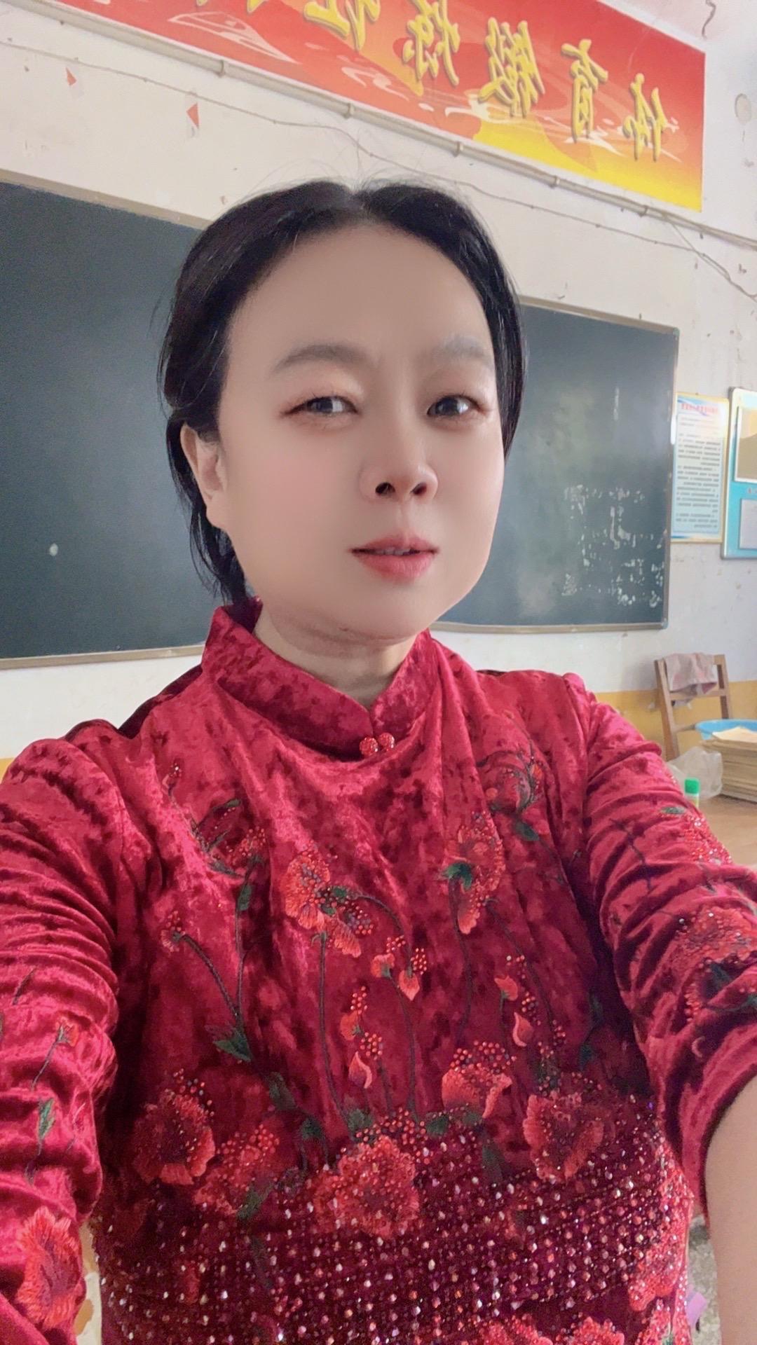 陌生人呀，能不能告诉我，