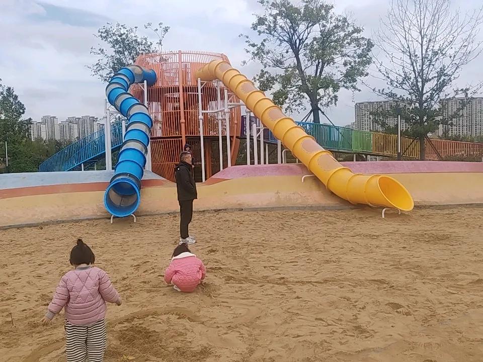 来吧，周末看娃是正事！