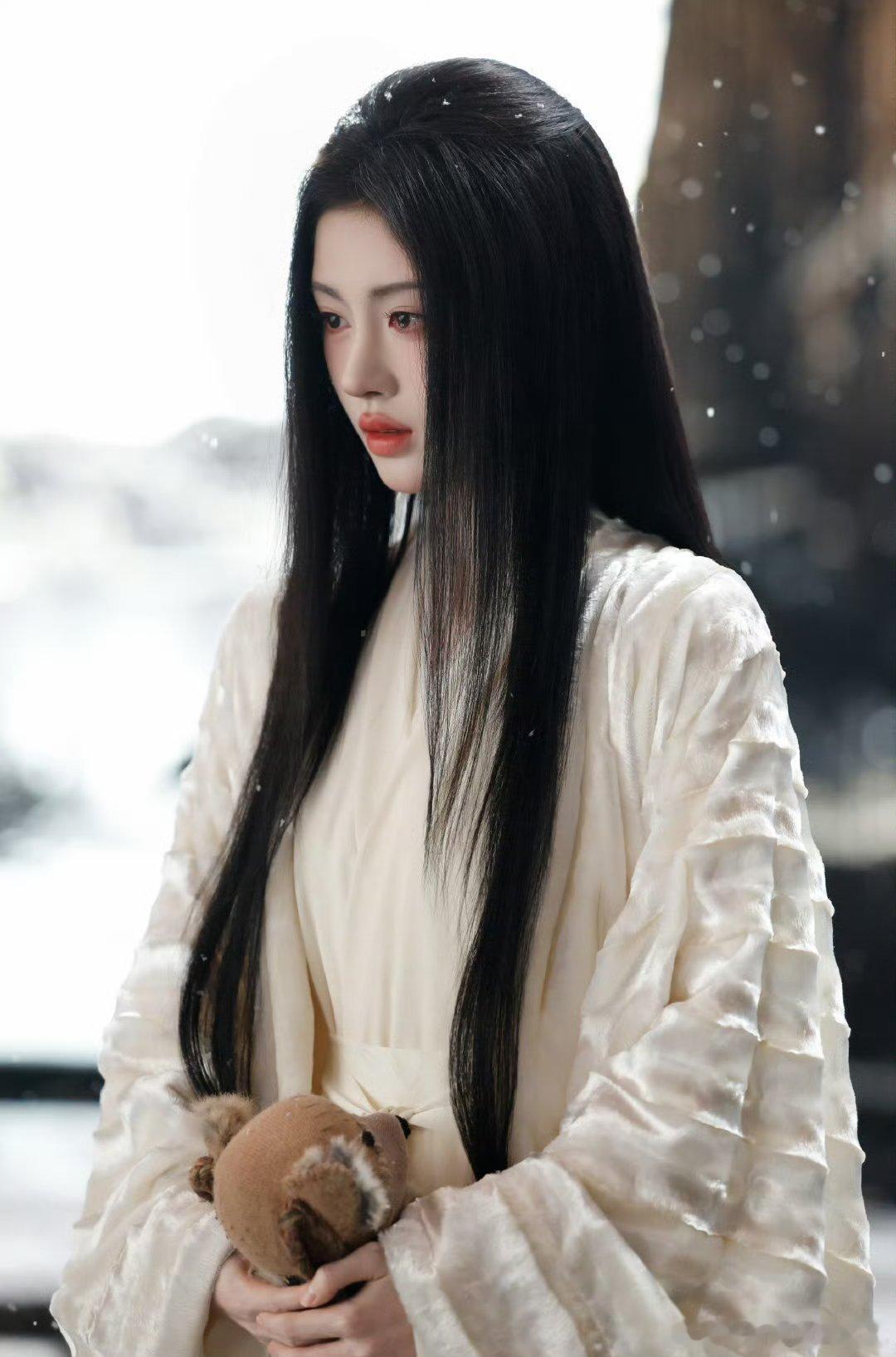 月鳞绮纪鞠婧祎收官海报鞠婧祎收官海报月鳞绮纪鞠婧祎收官海报不错的 