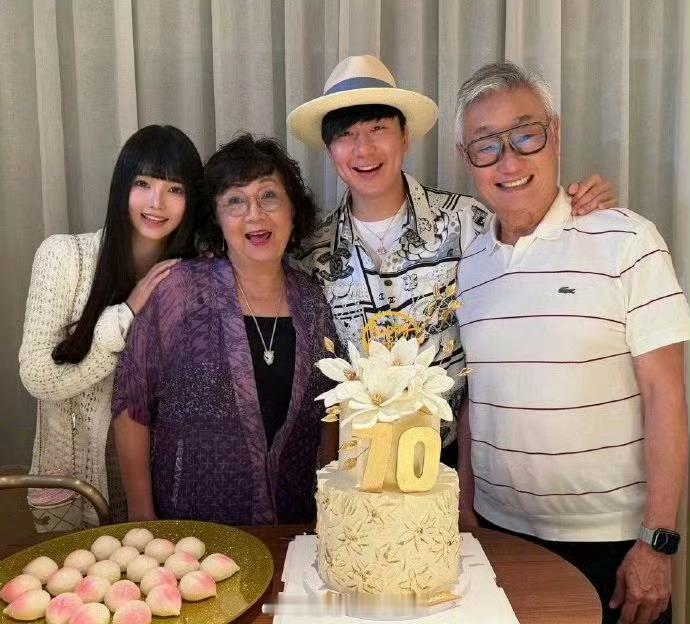 林俊杰官宣恋情男才女貌，对吧 