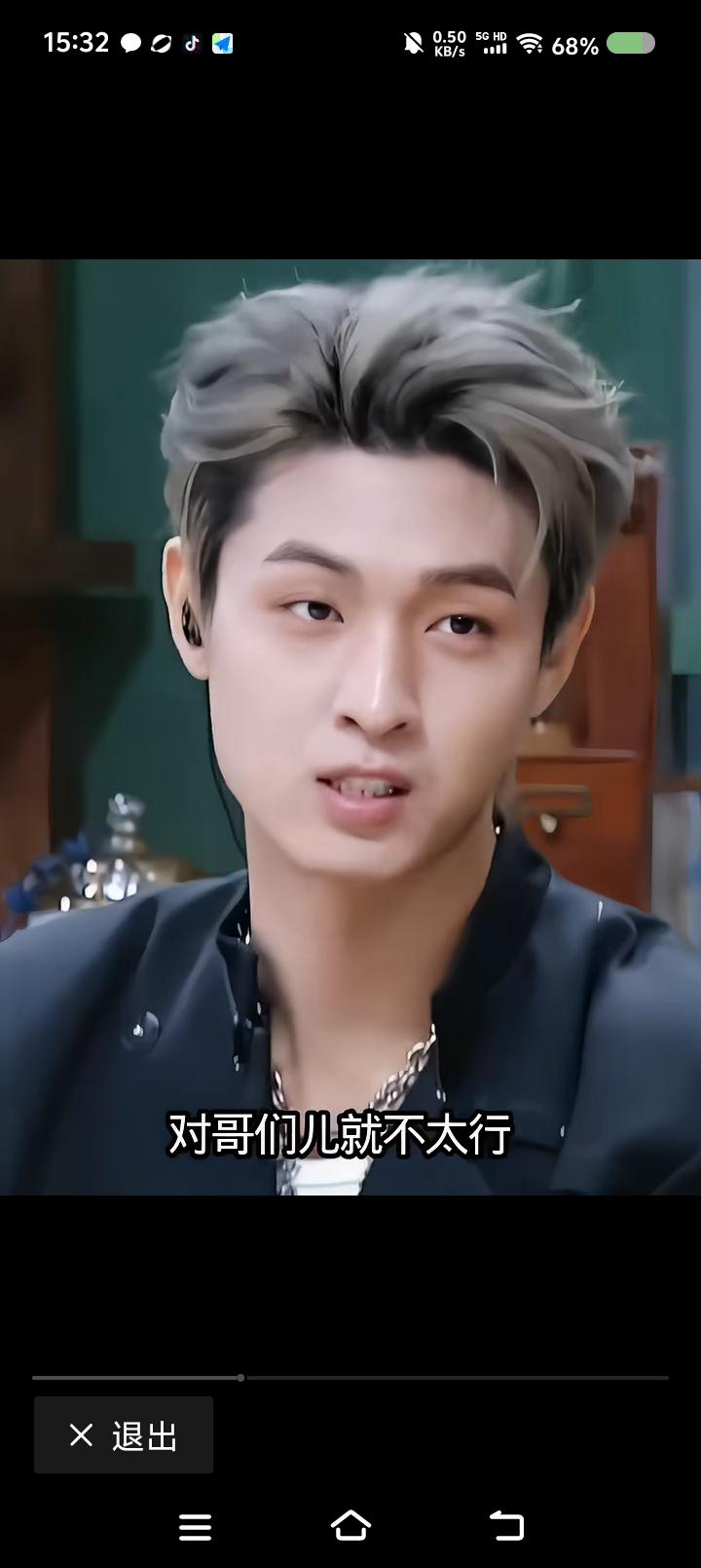 这个节目的摄影师是谁？
怎么有的人我看着陌生？
有人说是伊能静，我不信，和其它节