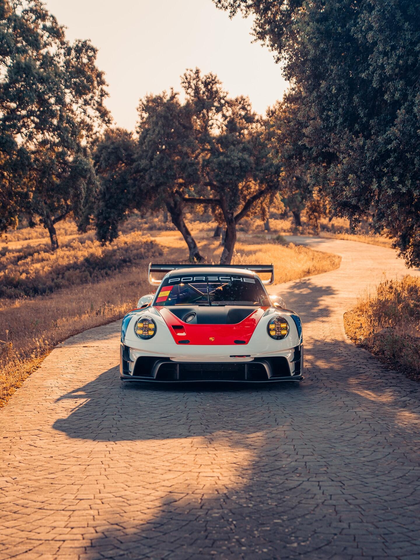 【赛道日神车—保时捷911 GT3 R Rennsport】保时捷911 GT3