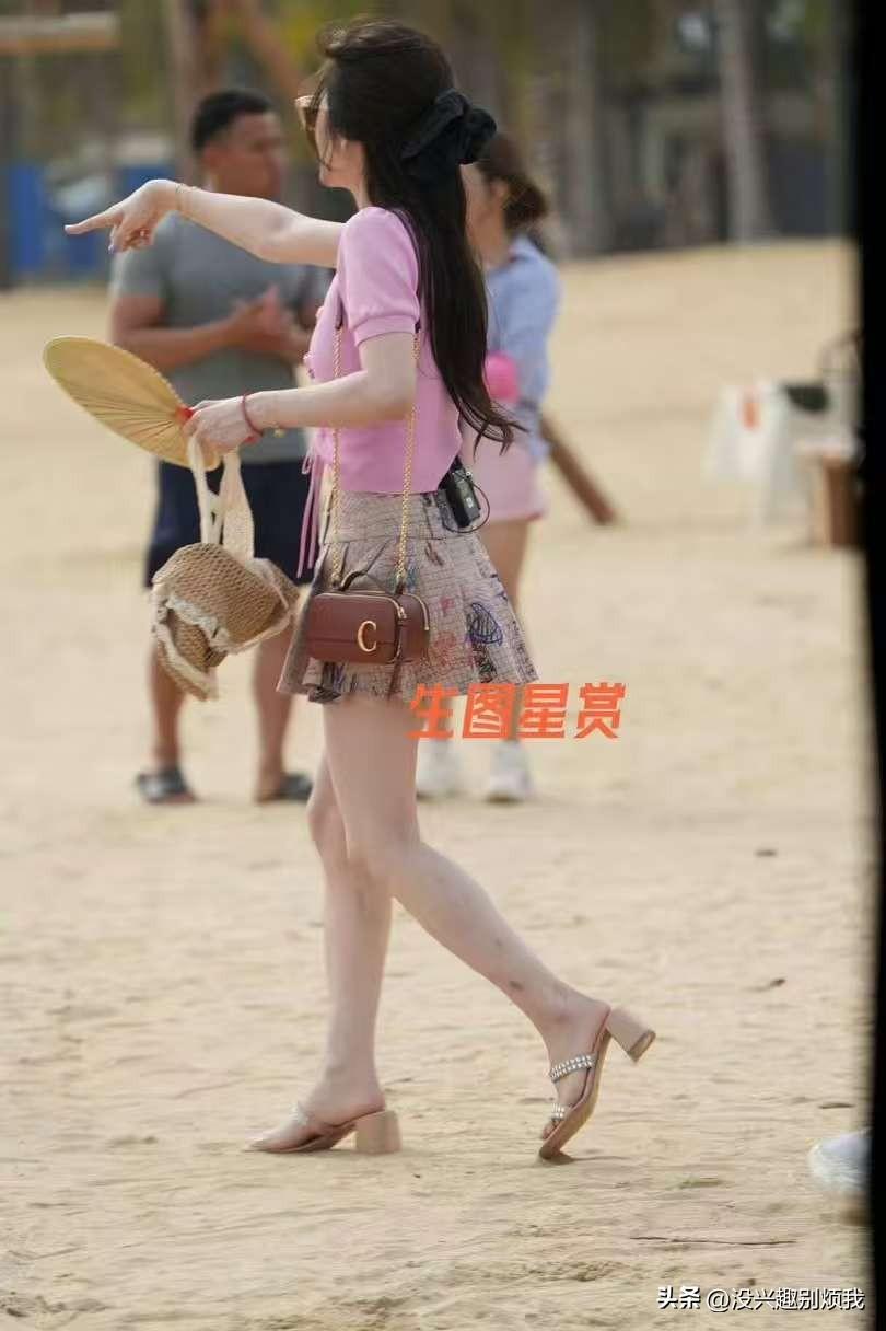 张碧晨生图，这状态，十八岁了吧？