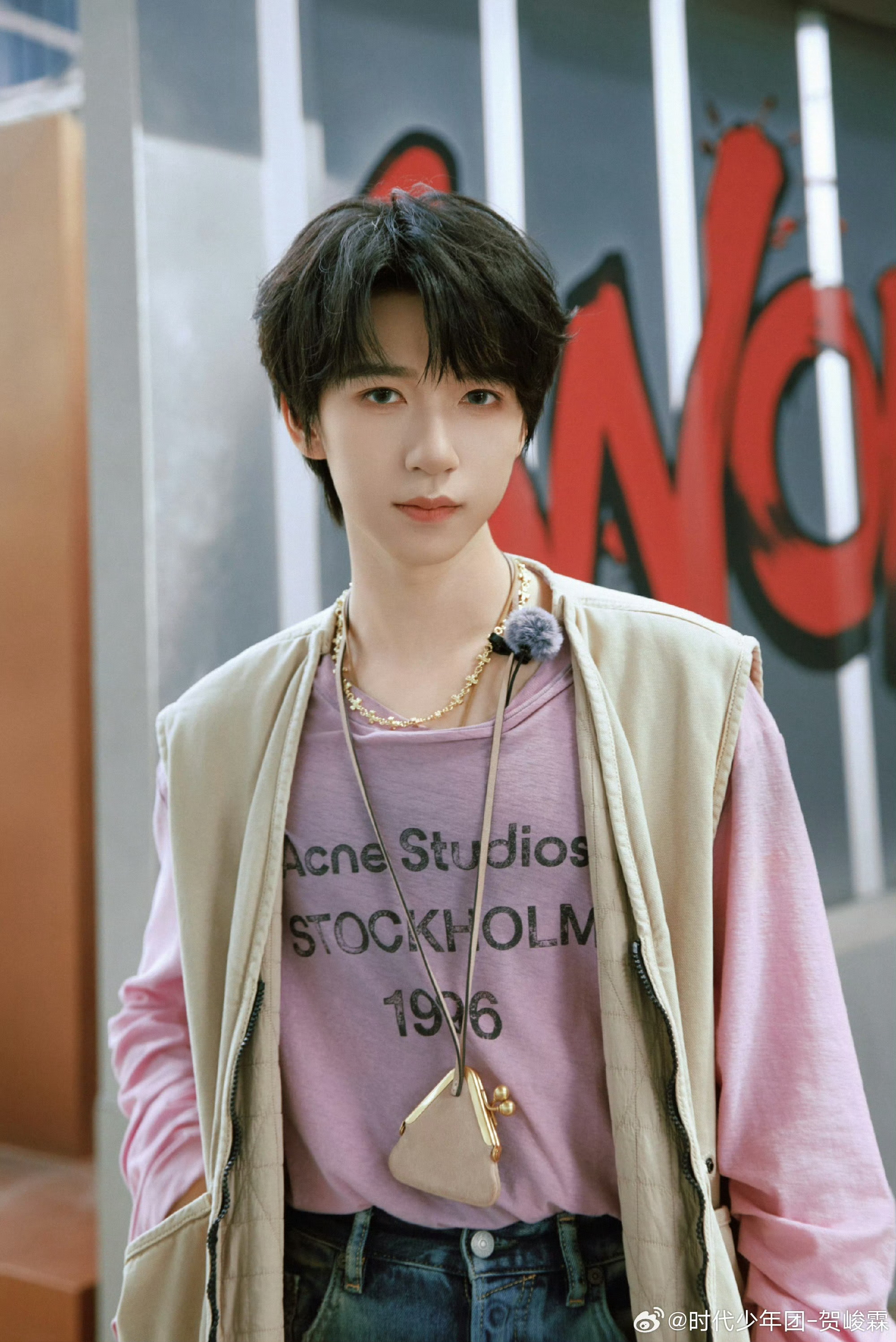 贺峻霖贺峻霖HUAWEI nova代言人💚 贺峻霖五十公里桃花坞6“热爱各有不