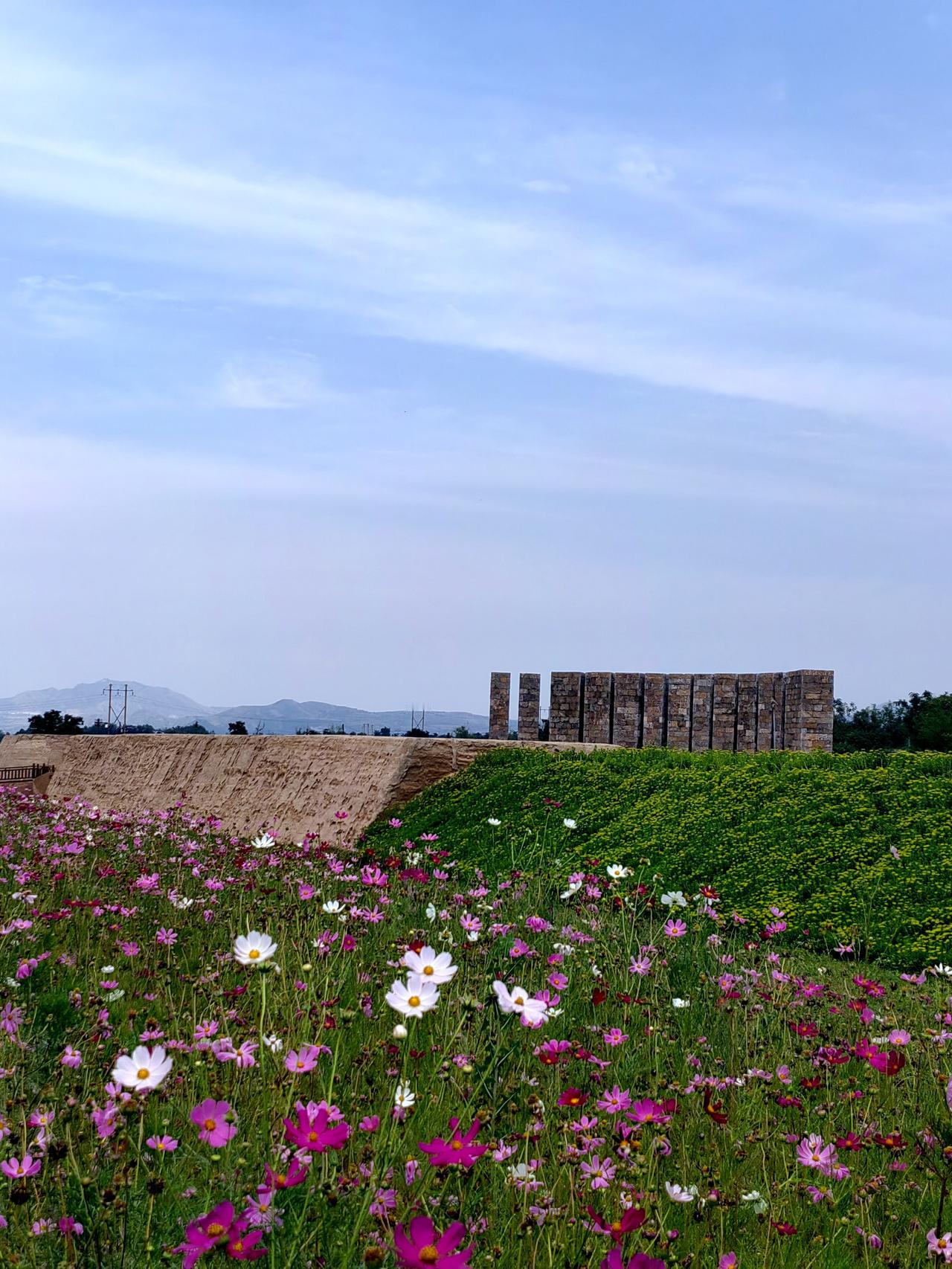 山西襄汾陶寺遗址-史前观象台
陶寺，距今大约距今4300–3900年，被学界称为