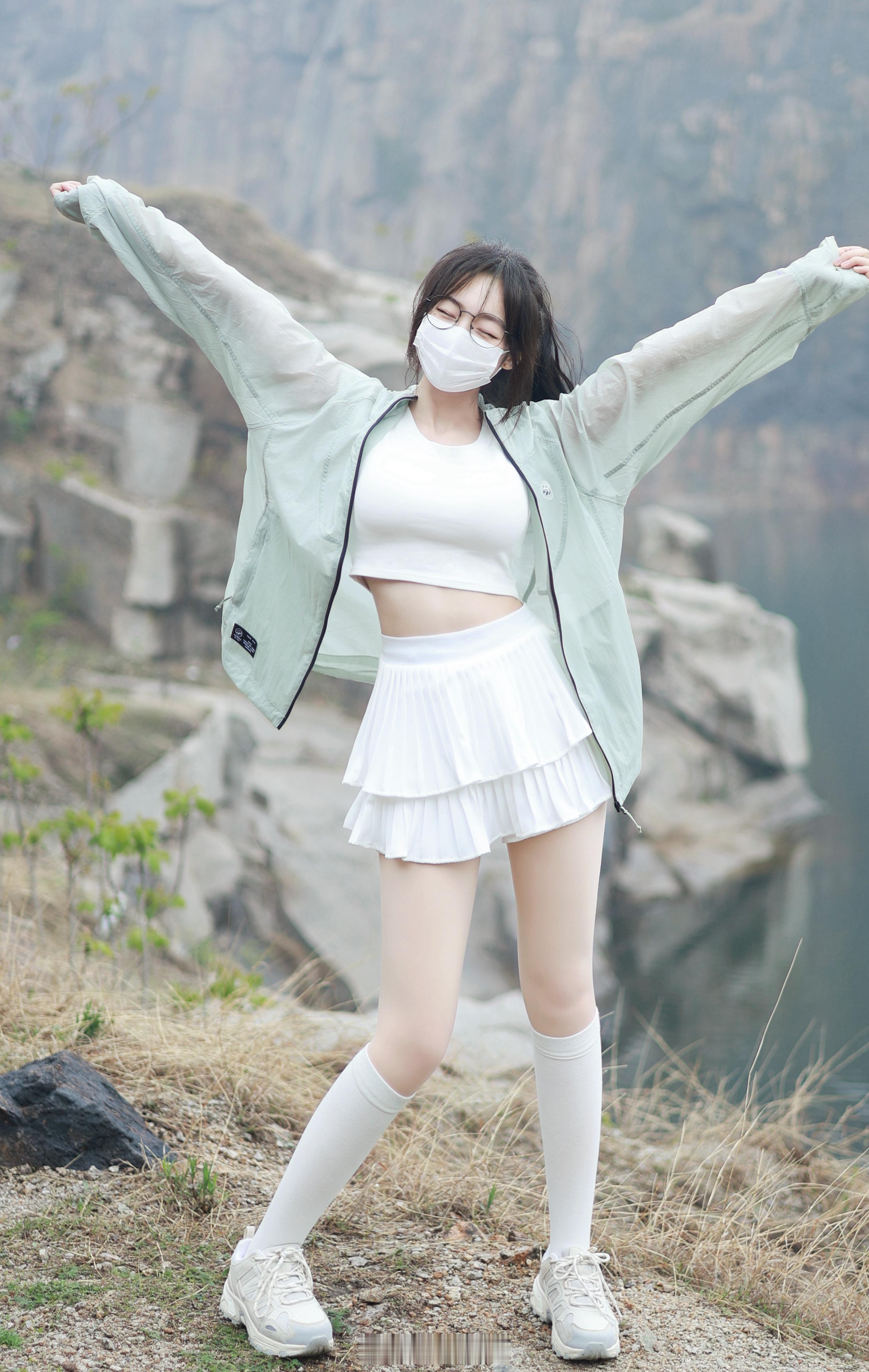 累了的话就去山里大口吸氧吧 ​​​