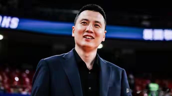 大鲨鱼来了，冠军哪里走！上赛季没有打进CBA四强，有点遗憾；新赛季卷土重来，值得