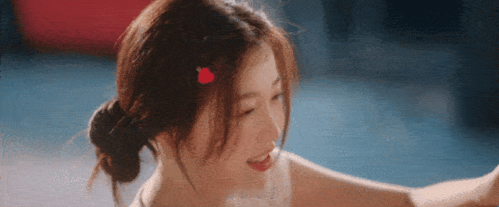 这剧拍出了只有小说妹懂的酸涩感 观看《双轨》，我仿佛回到了那些沉浸在小说世界的时