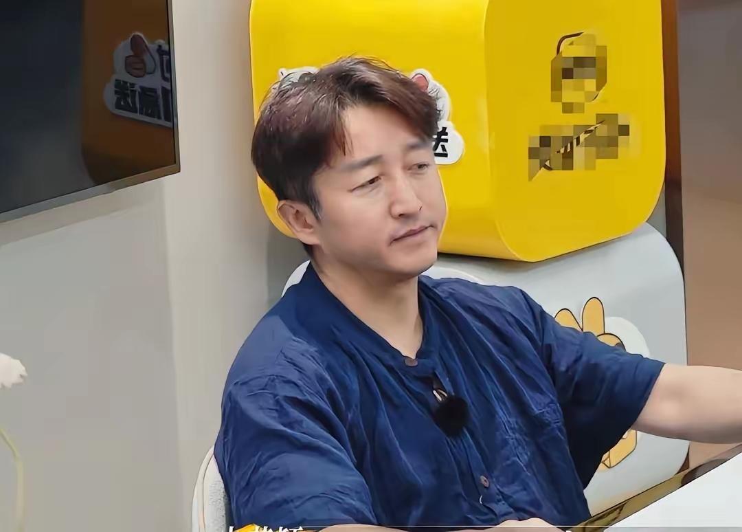 婚姻给邹市明带来了什么？从邹市明把钱全部交到冉莹颖手中时。雷就埋下了。
赚钱时，