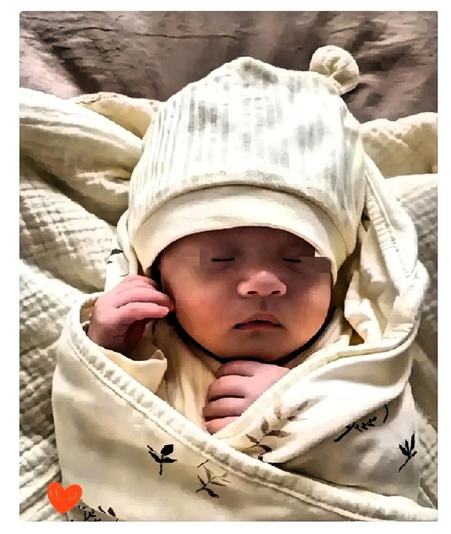 陕西一女子分娩时因羊水栓塞不幸离世，丈夫在妻子走后不久便外出打工，临走前丢下一句