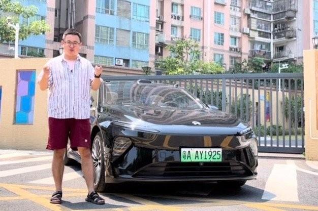 都在说苏林坐高铁是“体验“，我告诉你，这是外交史上最狠的一次“拒绝“。他用10个