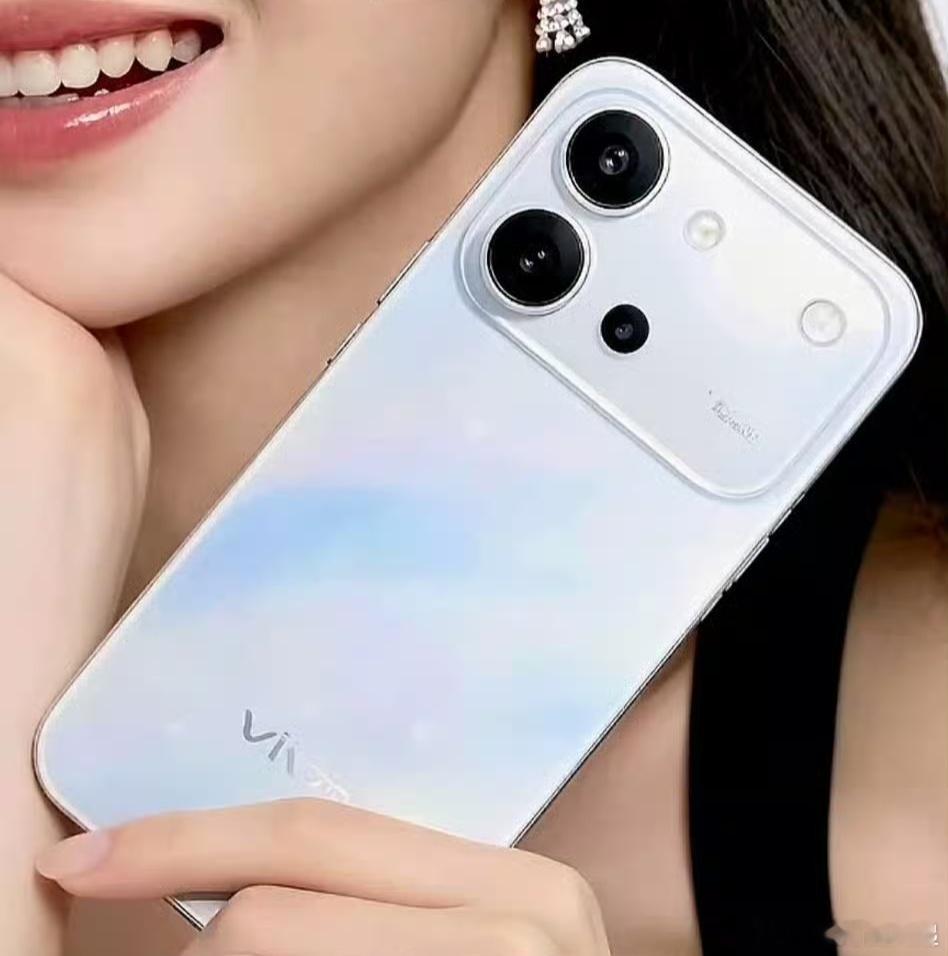 vivo S60这个外观感觉如何？