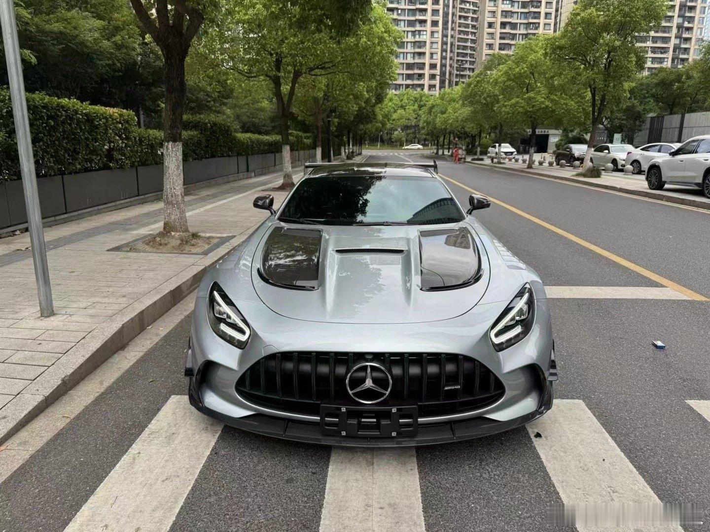 AMG GT Black Series，配色绝绝子。 ​​​