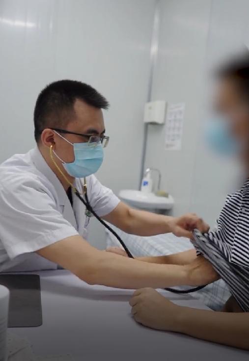 肺病到了中晚期也不用再害怕，找我就对了，
肺病不用再害怕了，现在已经是一种慢性常