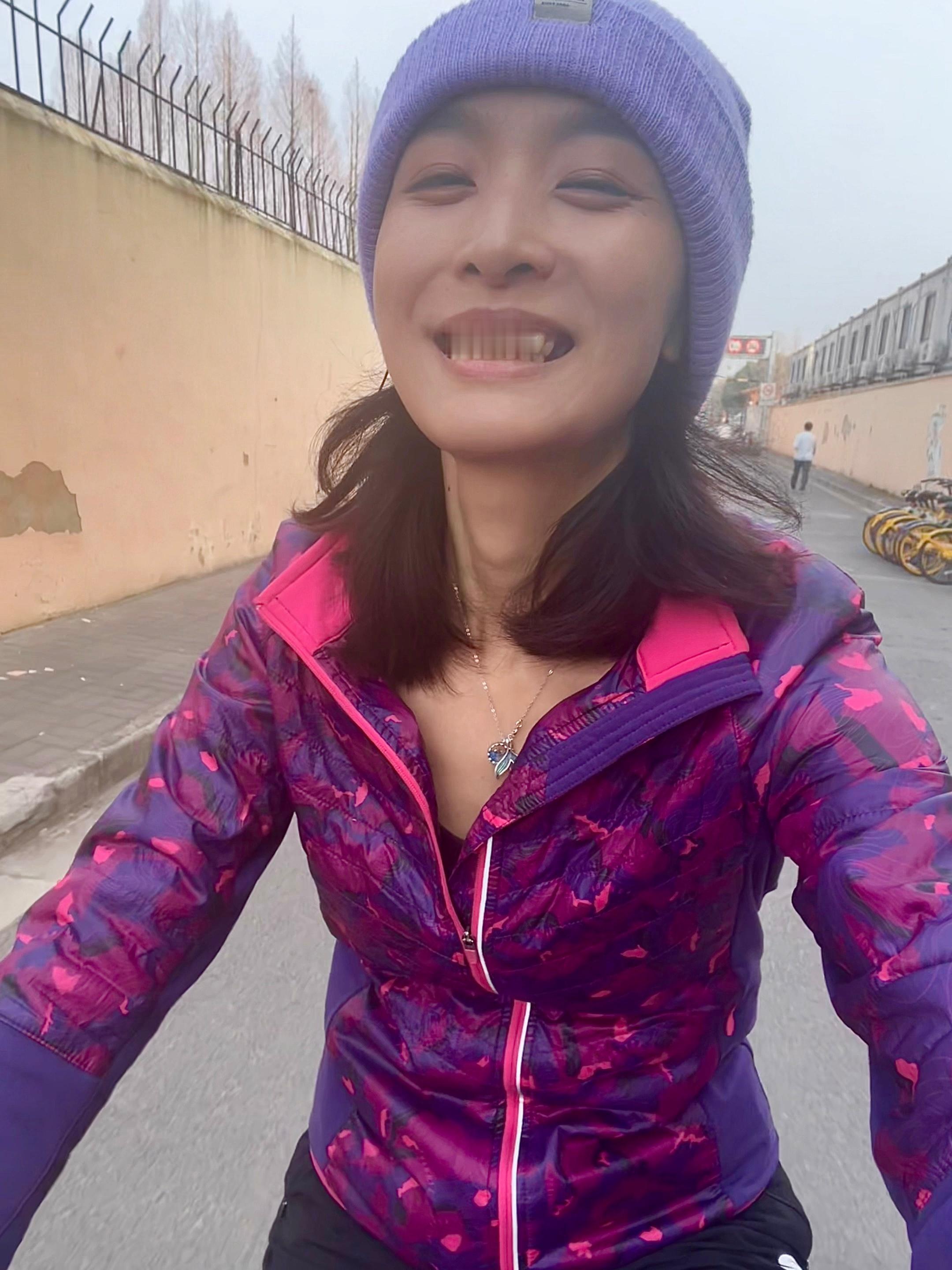 带跑✅真实是生命之魂，不真实的人失魂落魄。愿你在被打击时，记起你的珍贵，抵抗恶意