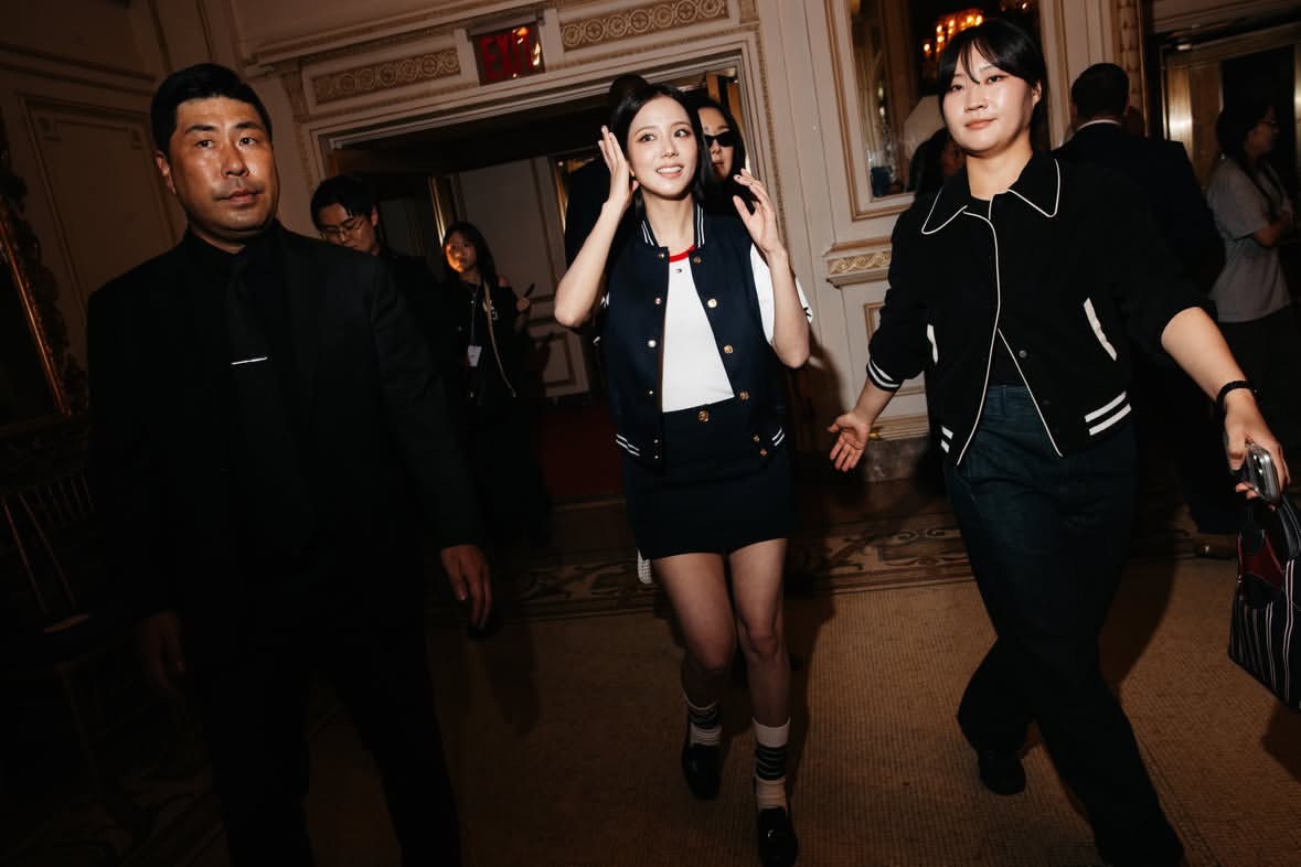 BLACKPINK[超话]  【Threads】260911出席TommyHil