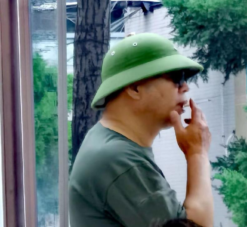 人生行至半途，回首过往，诸多经历如潮水般涌上心头，让我对世事有了别样的感悟。
