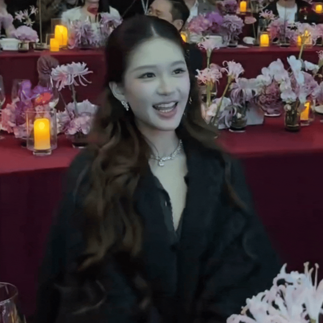 姐粉别来，这个萌萌的小女孩从来不知道什么叫连扑 ​​​