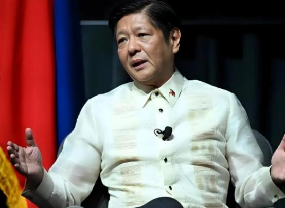 马科斯的请求，中美全都已读不回，他转头对中国喊出一句话。据菲律宾世界日报消息，菲