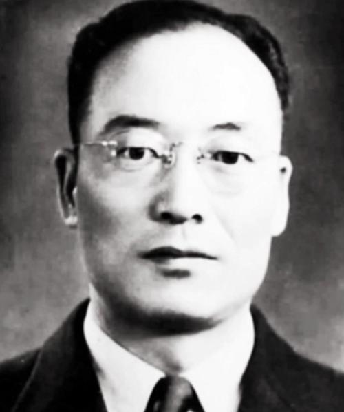 本是用来剿共的国军旅，全员实为汪伪汉奸，韩练成雷霆处置为民除害


1945年8