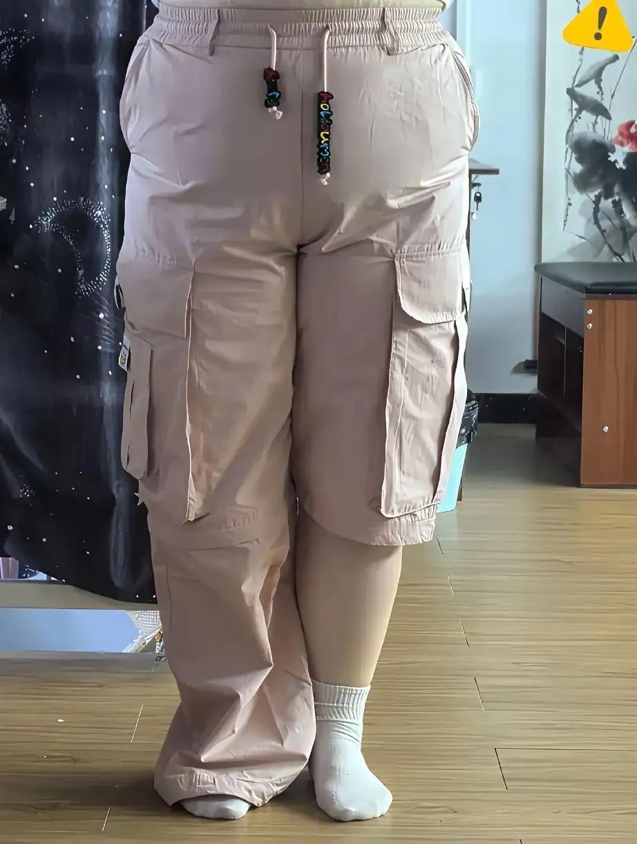 这是妹妹不要的裤子，我试穿一下，居然是这样的，好紧朋友们，谁懂啊？现在的年轻人审