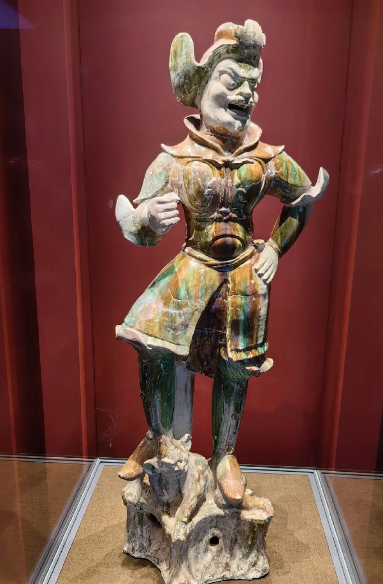 《大唐帝陵》用数字技术打造出虚实交织的“帝陵宇宙”，不仅让沉睡千年的文物“开口说