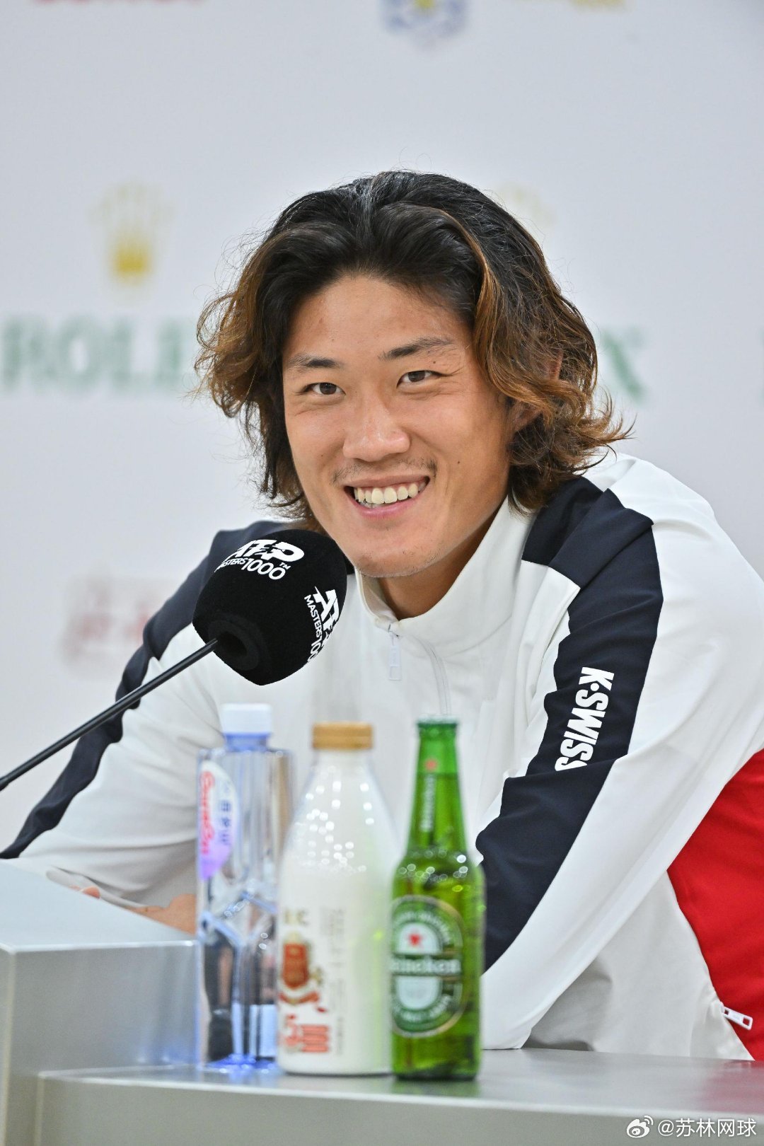 ATP250荷兰草地赛🇨🇳张之臻7-6,6-4格里克斯普🇺🇸迎来两连胜，