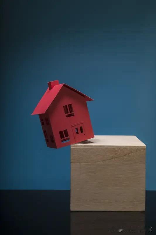 只要你手里有米，鸡就会跟着你。但你要明白，鸡追求的从来不是你，而是你手里的那把米